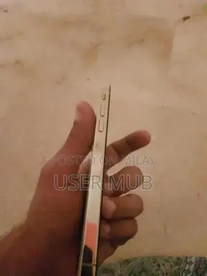 Apple iPhone XR - Pre-Owned Smartphone with High Performance