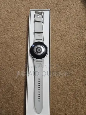 Samsung Galaxy Watch 4 Classic Smartwatch - 42mm White GPS Fitness Tra