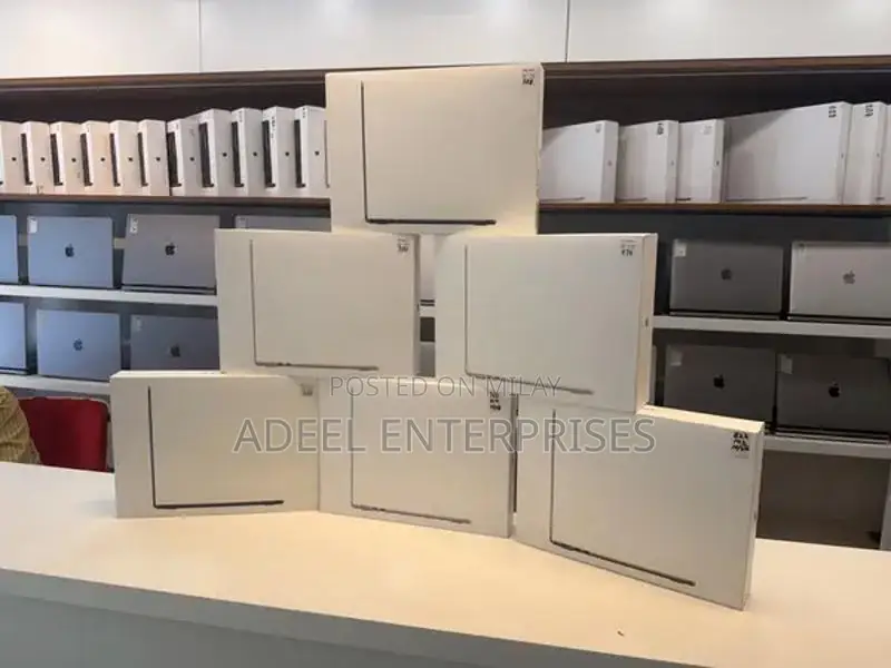 MacBook Air 13.3" M4 Laptop - 16GB RAM, SSD Options