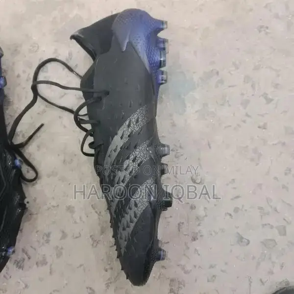 Adidas Predator Demonskin Football Studs - US Size 10