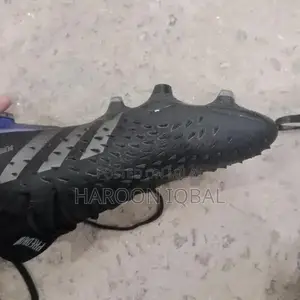 Adidas Predator Demonskin Football Studs - US Size 10