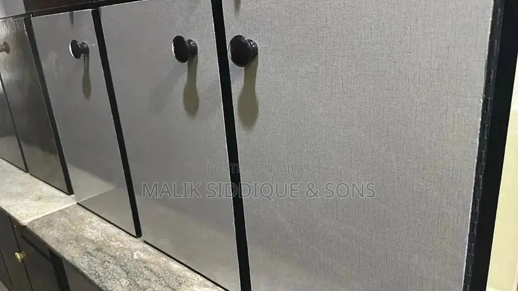 Modern Kitchen Cabinets - Solid Wood, Custom Design & Storage