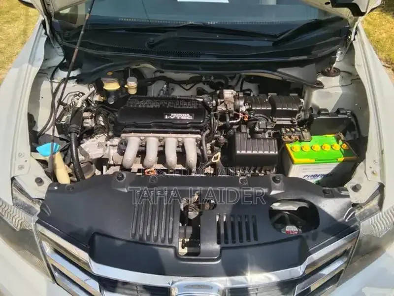 Honda City 2016 Sedan - 1300cc Manual Transmission