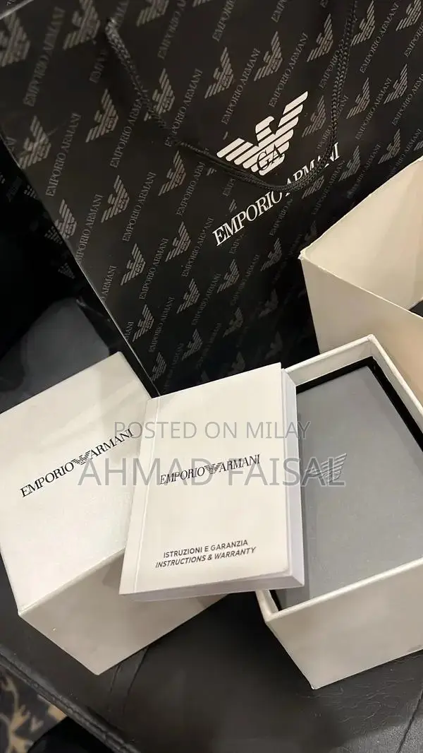 Emporio Armani Men's Classic Analog Wristwatch AR6090 Model