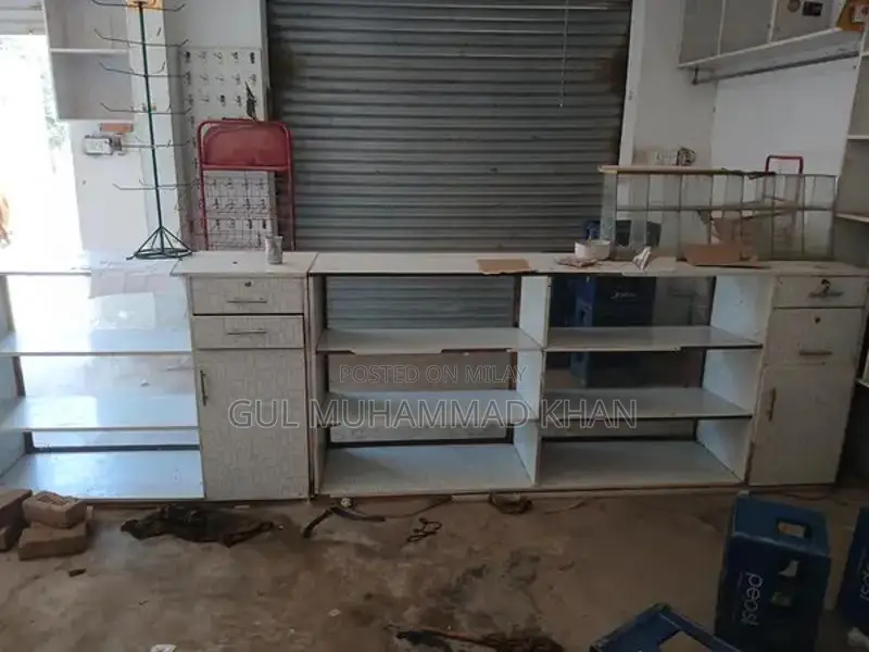 Used Shop Counter in 1/10 Condition