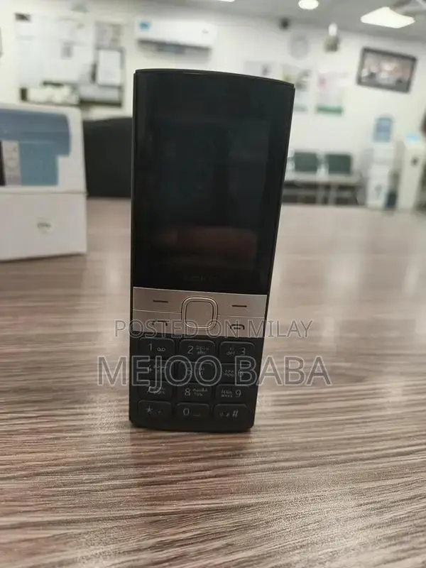 Nokia 150 Basic Mobile Phone with Long Battery Life