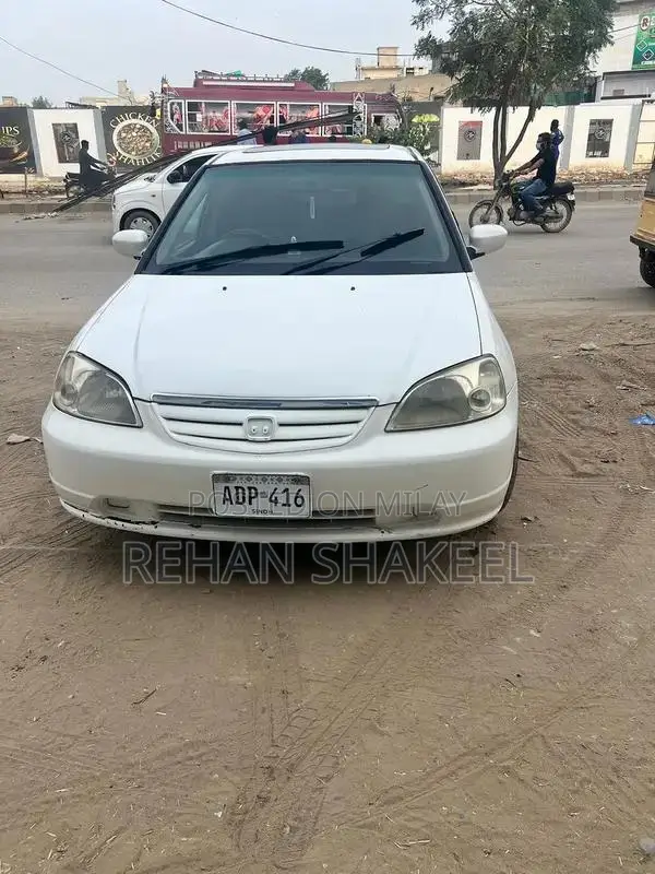 Honda Civic Prosmetic 2001 Sedan - Reliable Compact Car