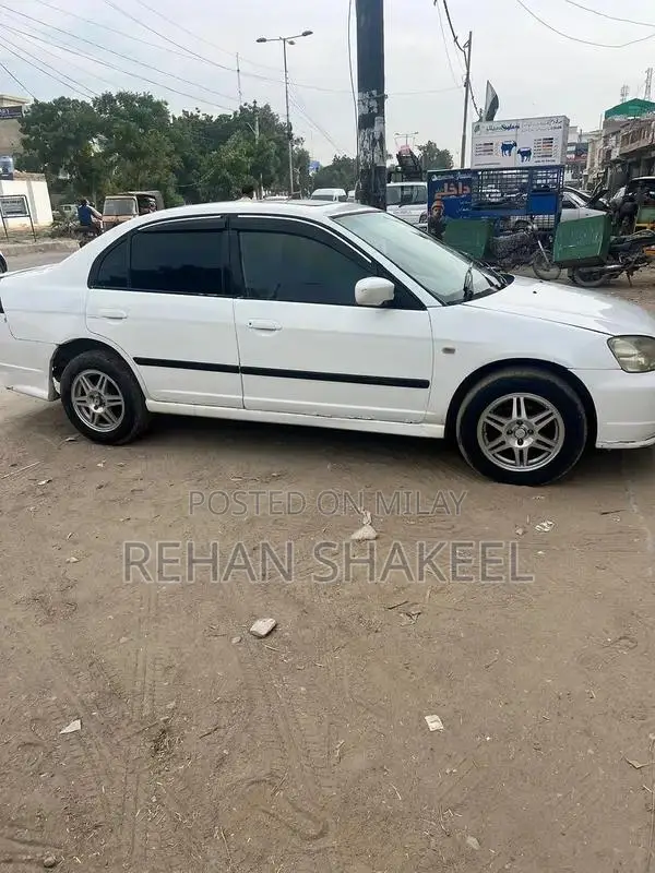 Honda Civic Prosmetic 2001 Sedan - Reliable Compact Car