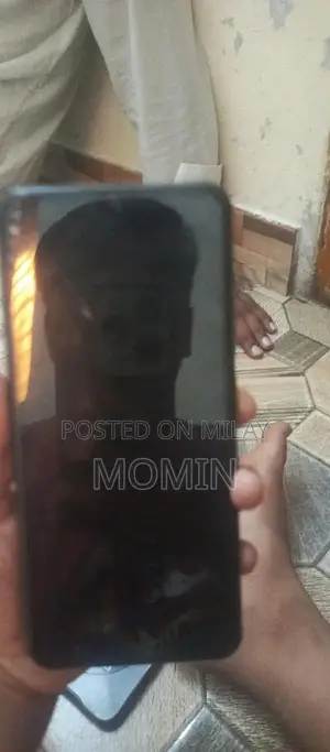 Compact Gaming and Multimedia Smartphone with Large Storage