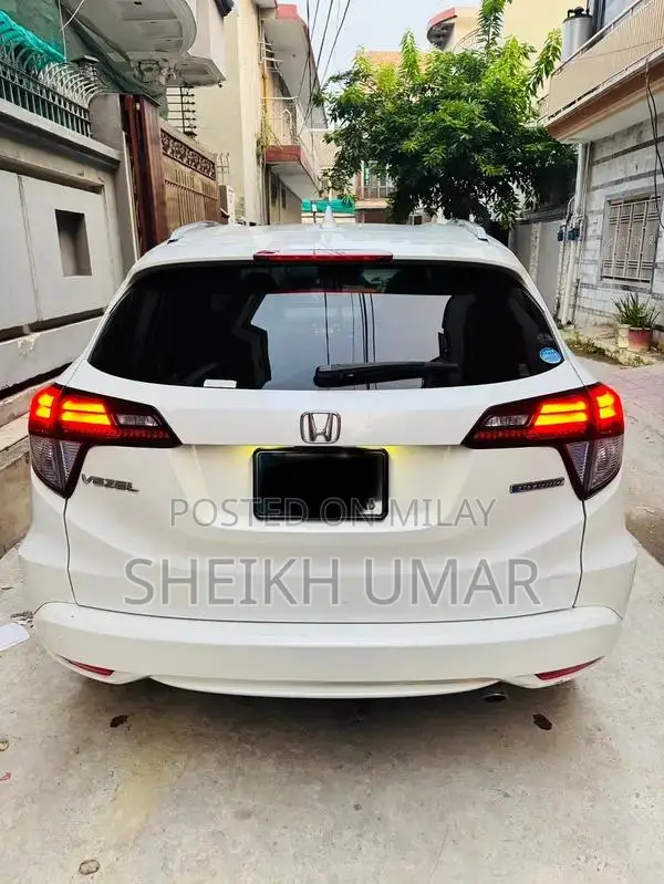 Honda Vezel Z Sensing Compact Crossover SUV