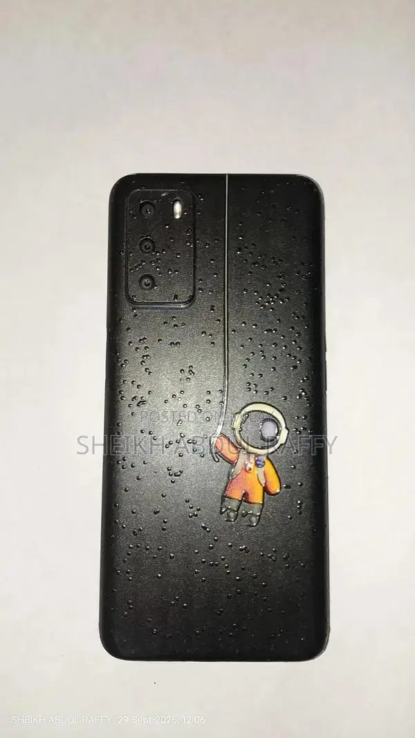 OPPO A16 Smartphone - Compact Mobile Device with Ample Storage