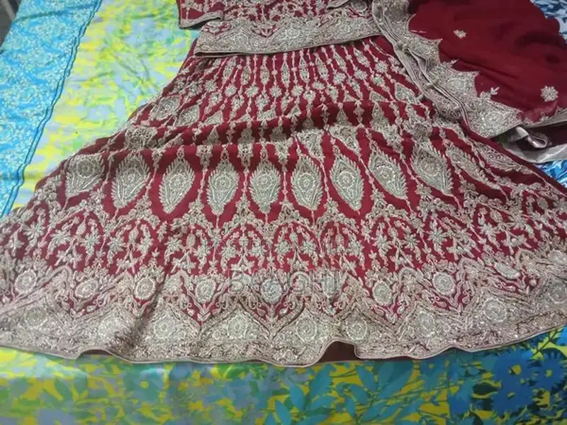 Elegant Bridal Dress - Brand New Wedding Gown