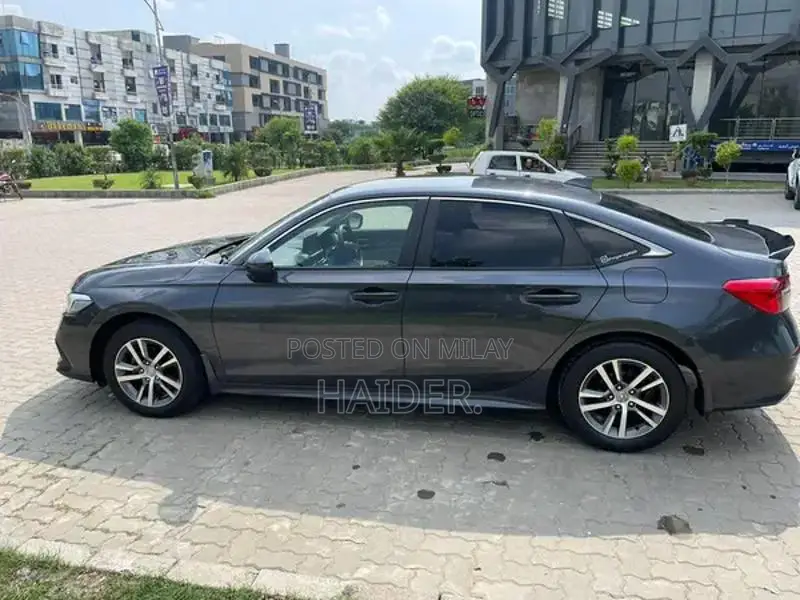 2022 Honda Civic Standard Sedan - Low Mileage, Clean Condition