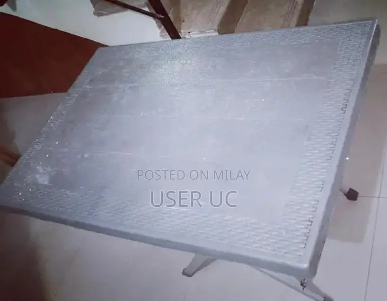 White Plastic Table with Sturdy Iron Stand