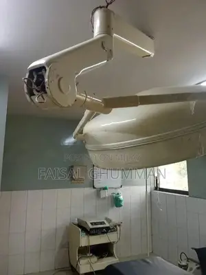 Professional Halogen Medical Theatre Light - German Surgical Lamp