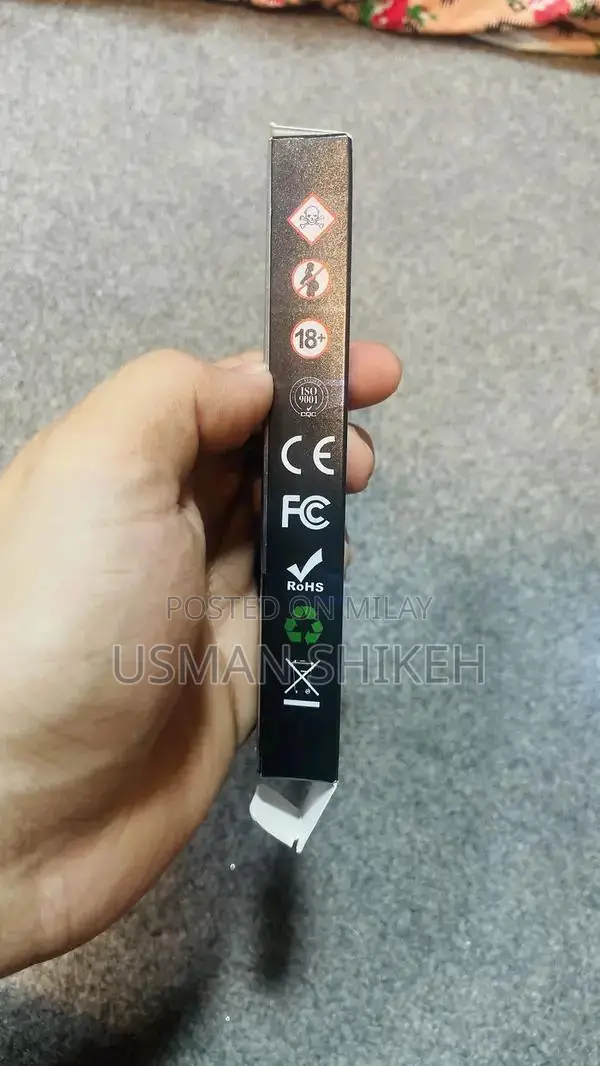 Oxva Swift Vaping Device - Compact 30W Portable Pod System