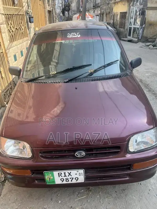 Daihatsu Coure Compact City Car with Efficient Performance