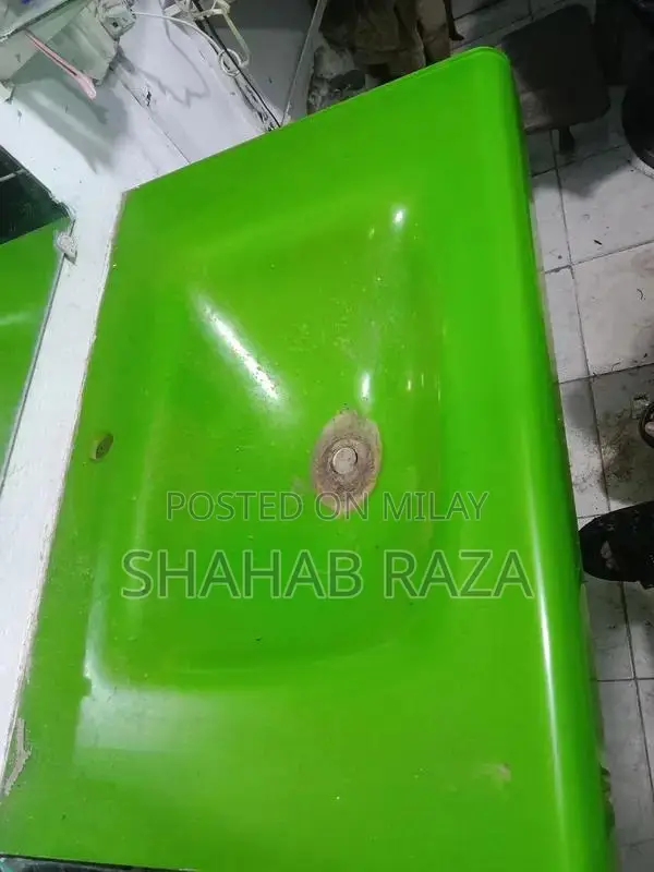 Salon Basins Set - 3 Pieces with Green and Black Colors