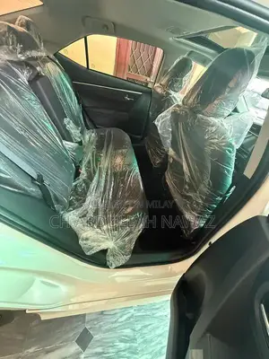 Toyota Corolla Altis Grande 1.8 Sedan - Excellent Condition