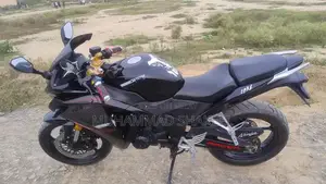 Photo - Honda CB 150F Sport Motorcycle 2019 Model