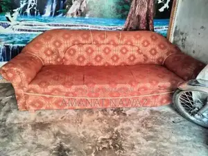 Photo - Comfortable Sofa Set in Good Condition