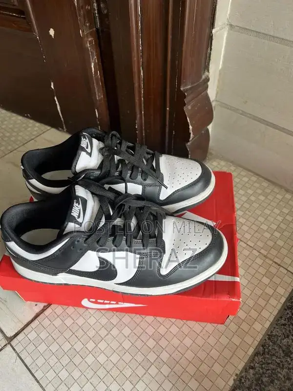 Nike Sneakers - Pristine Condition, Barely Worn Original Thai Import