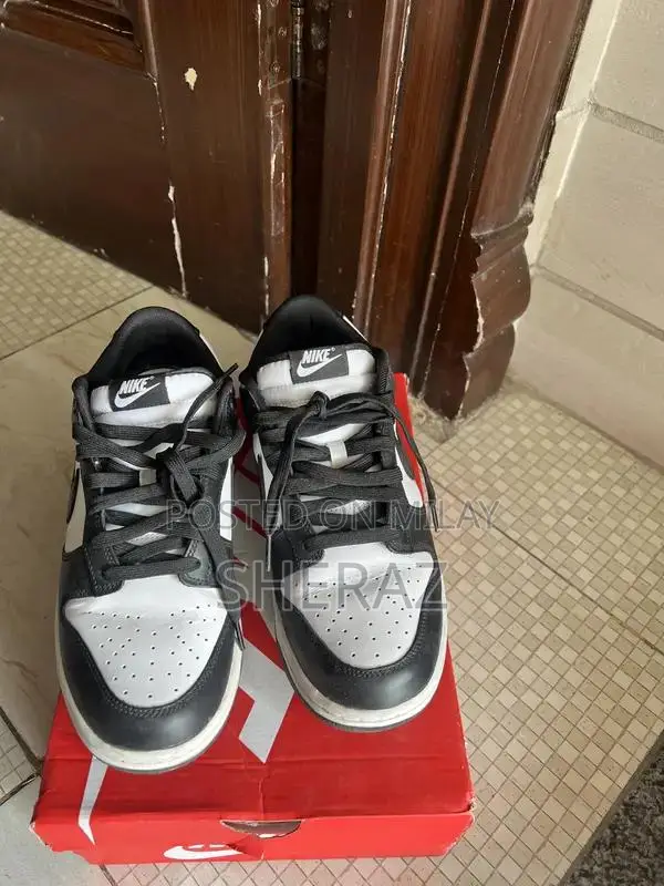 Nike Sneakers - Pristine Condition, Barely Worn Original Thai Import