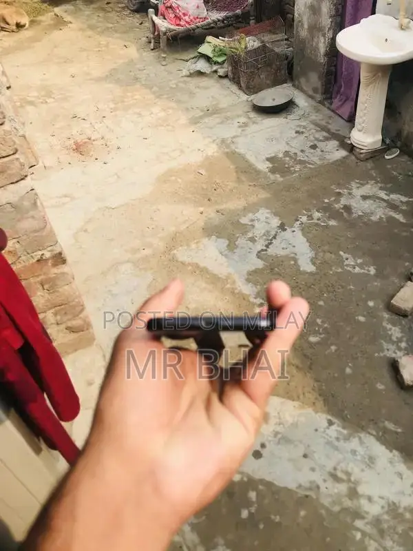 Apple iPhone SE 2020 Budget-Friendly Smartphone