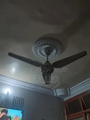 Icon Model AC/DC Fan - Compact Personal Cooling Solution