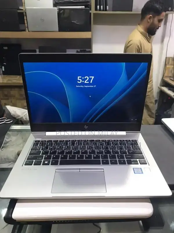 HP Core i5 8th Gen Business Laptop with Integrated Graphics