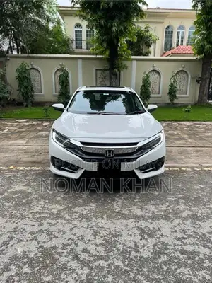 Photo - Honda Civic VTi Oriel Prosmatec Sedan 2021