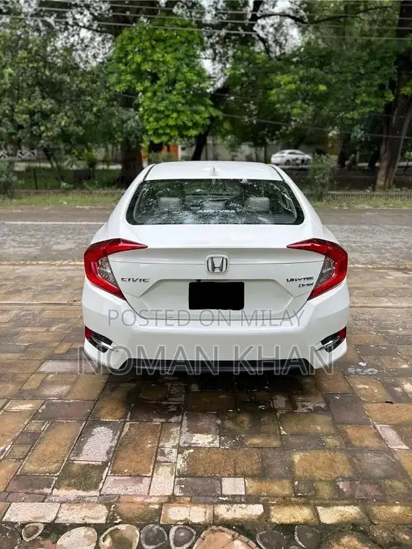 Honda Civic VTi Oriel Prosmatec Sedan 2021
