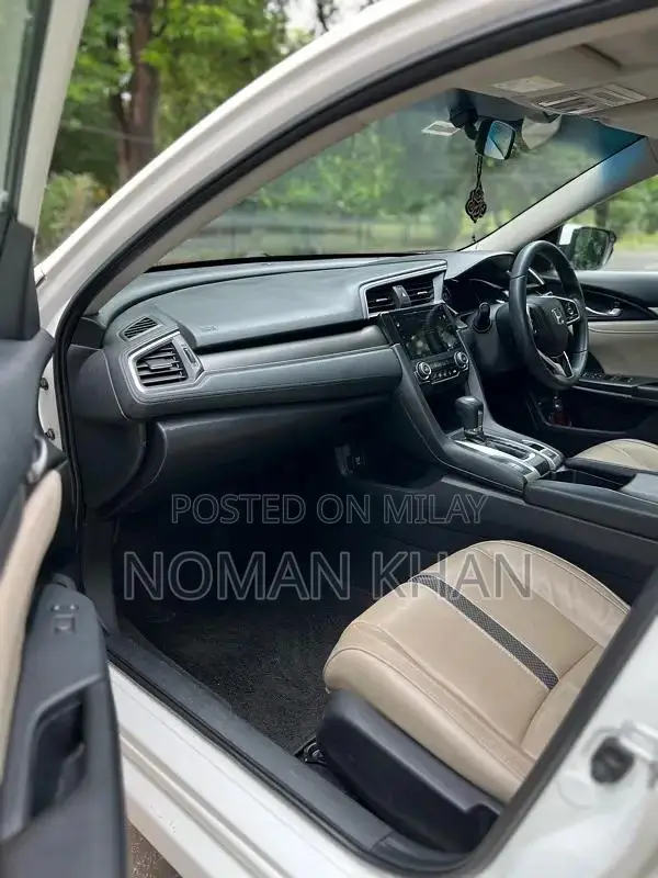 Honda Civic VTi Oriel Prosmatec Sedan 2021