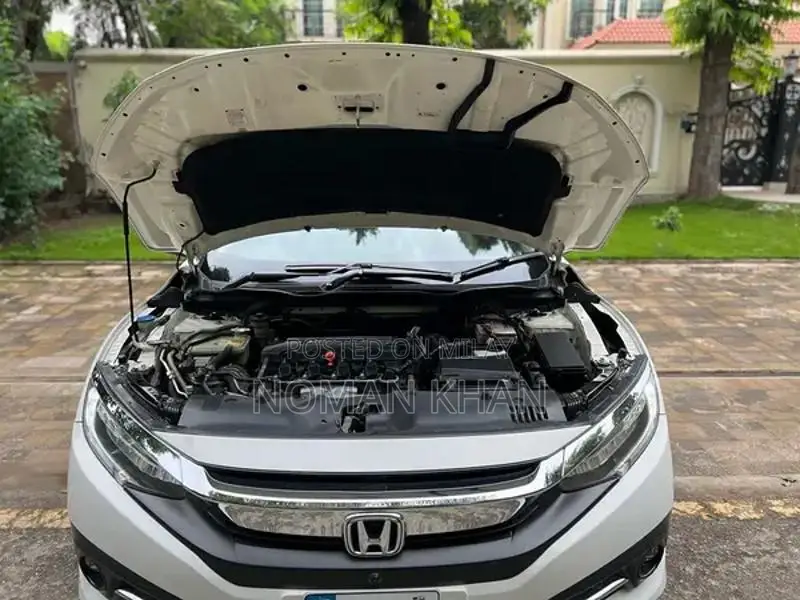 Honda Civic VTi Oriel Prosmatec Sedan 2021