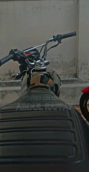 Photo - Honda CG 125 Motorcycle with Self-Start - 2021 Model