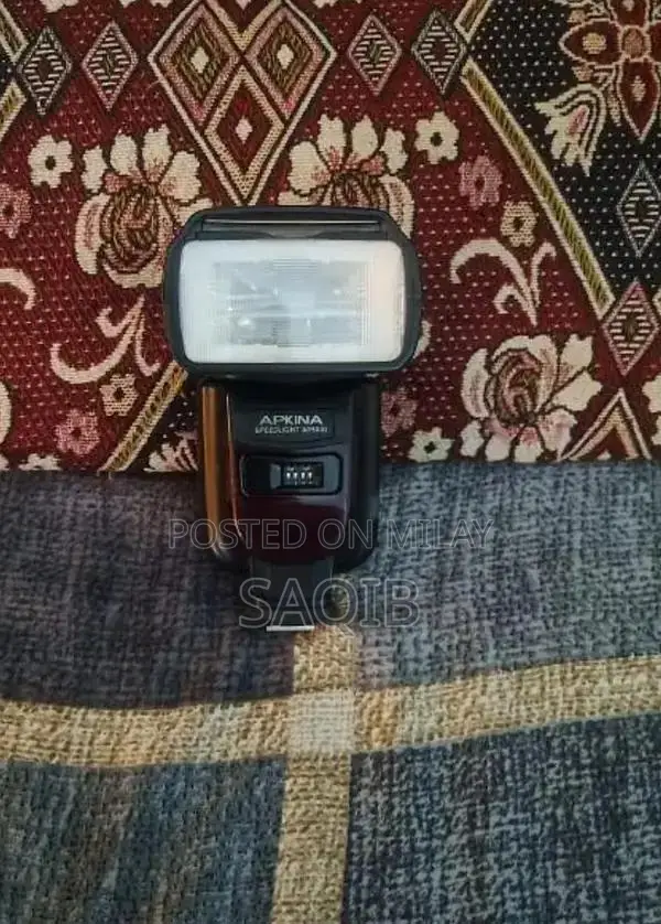 Nikon D7100 DSLR Digital Camera Professional Photography Equipment