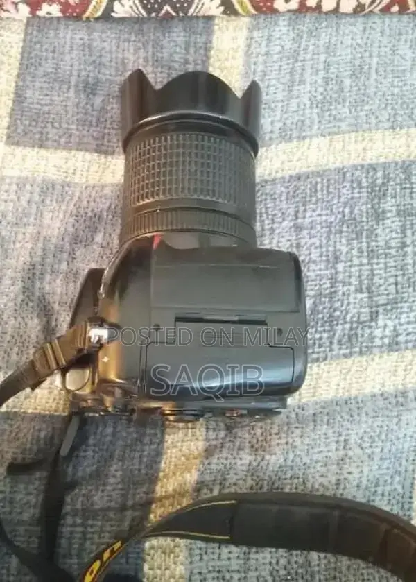 Nikon D7100 DSLR Digital Camera Professional Photography Equipment