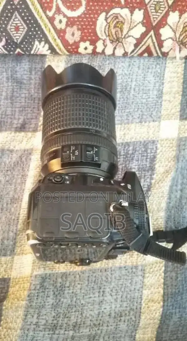 Nikon D7100 DSLR Digital Camera Professional Photography Equipment