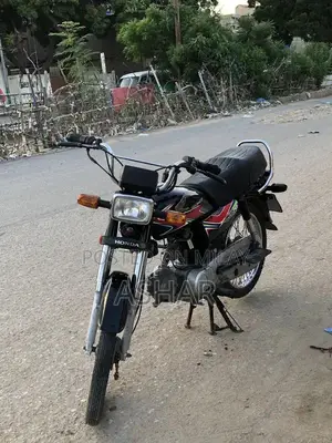 Honda CD 70 Motorcycle 2018 Model Commuter Bike