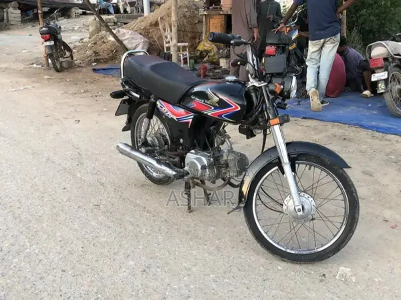 Honda CD 70 Motorcycle 2018 Model Commuter Bike