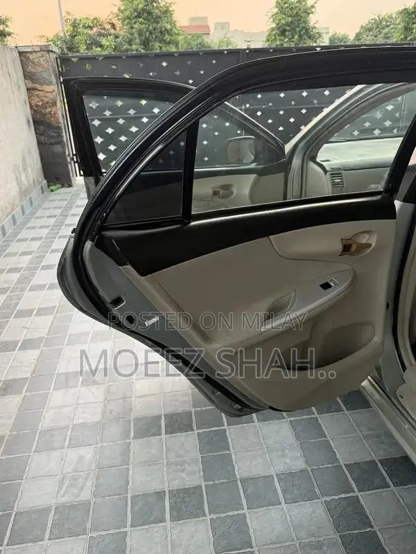 2011 Volkswagen GLI Facelift Sedan Automatic Transmission