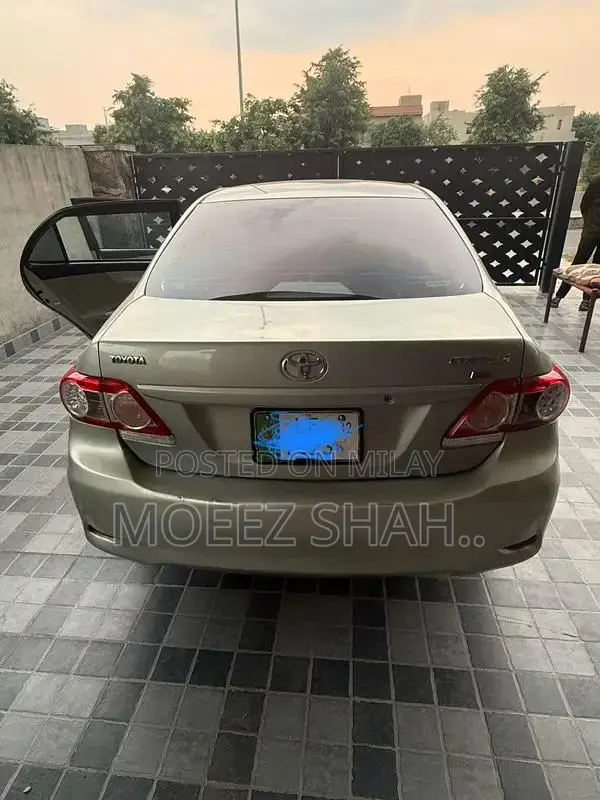 2011 Volkswagen GLI Facelift Sedan Automatic Transmission