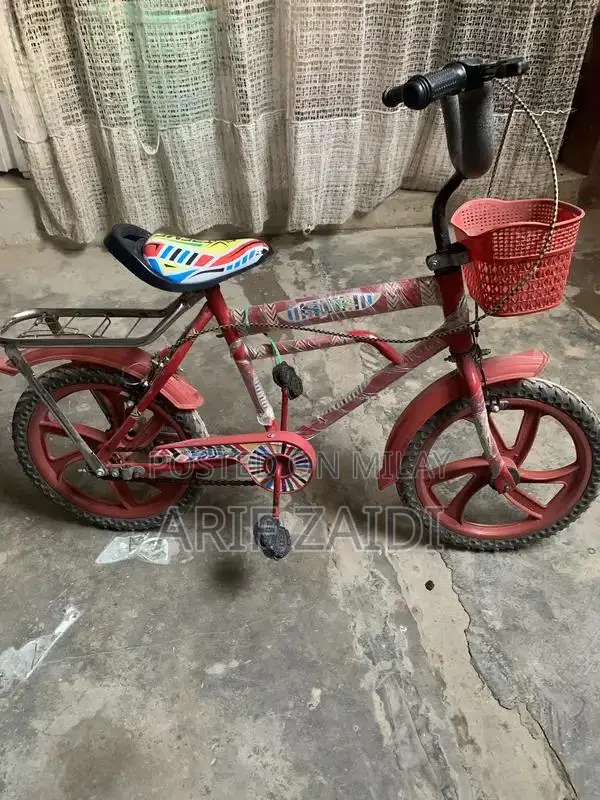 Child's Bicycle - Nearly New Condition, Lightly Used Cycle