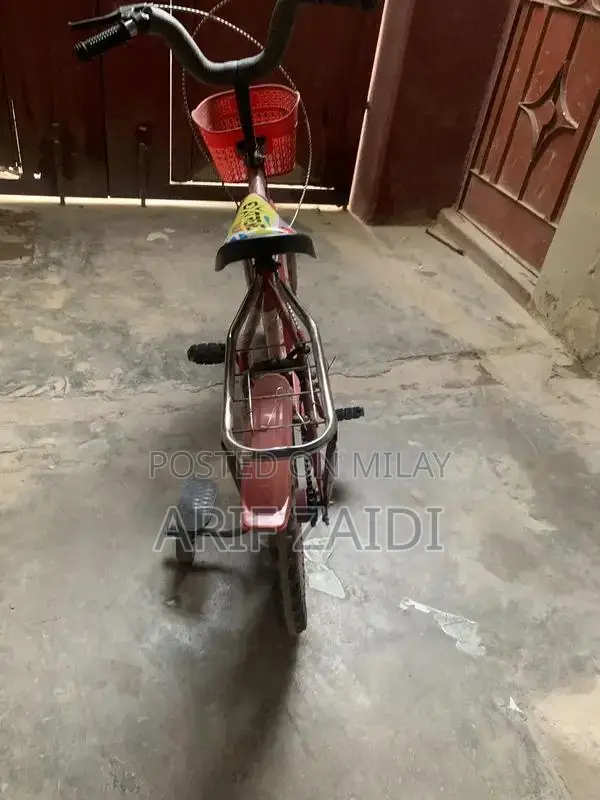 Child's Bicycle - Nearly New Condition, Lightly Used Cycle