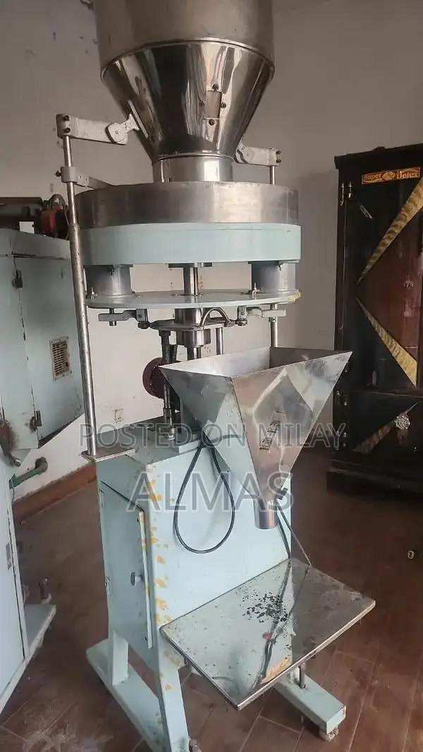 Automatic Industrial Tea Packing Machine with Weighing & Sealing