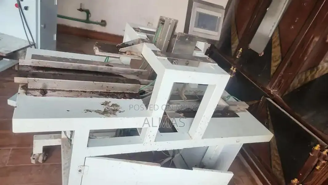 Automatic Industrial Tea Packing Machine with Weighing & Sealing