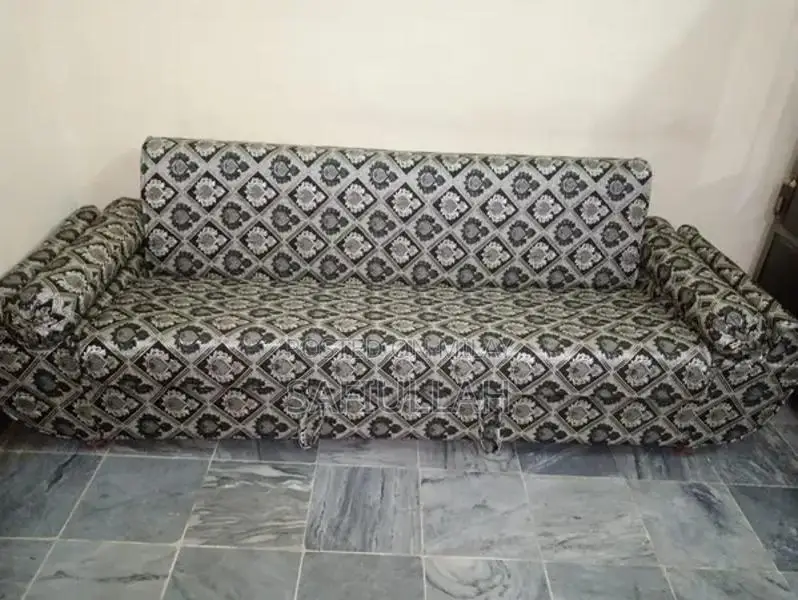 Convertible Sofa Bed - Modern Comfort and Versatile Design