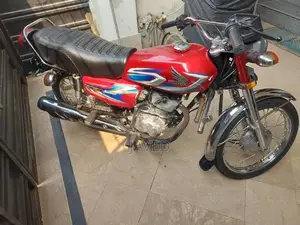 2022 Honda CG125 Motorcycle in Excellent Condition