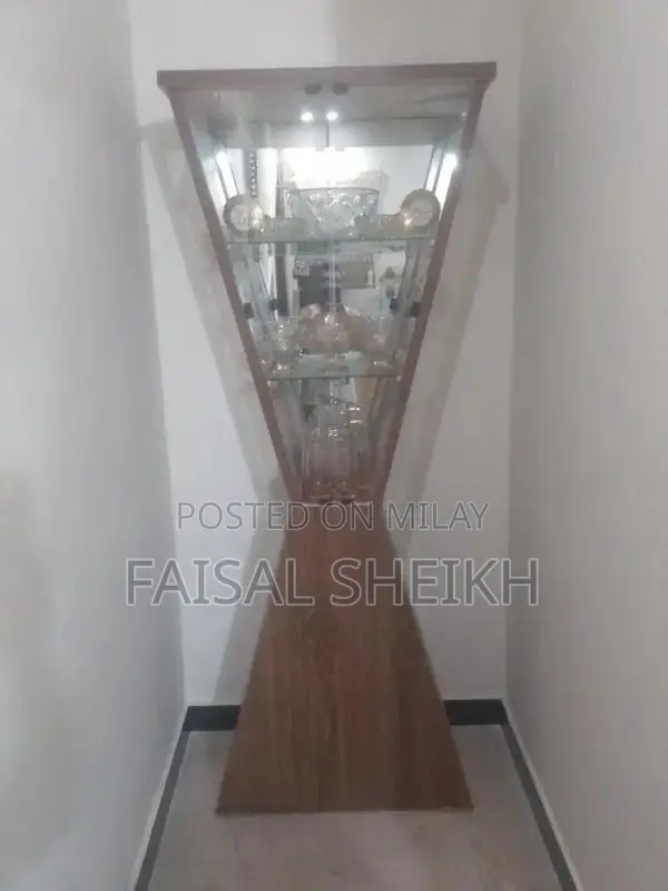 Humidifier Aroma Diffuser with LED Lights and Remote Control