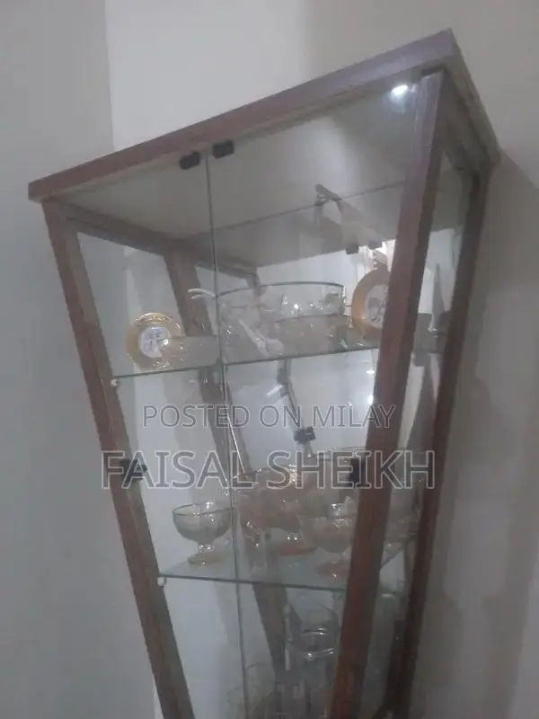 Humidifier Aroma Diffuser with LED Lights and Remote Control